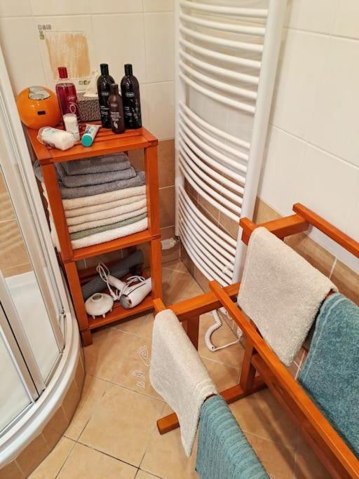 הַרָכוֹב Plne Vybaveny Apartman Pod Mumlavskym Vodopadem, Zahrada S Ohnistem, Idealni Vychozi Bod Pro Turistiku, U Cesty Na Hrebeny, Kousek Do Centra, Absolutni Klid, Vybaveny I Pro Deti, Wellness A Fitko Naproti מראה חיצוני תמונה