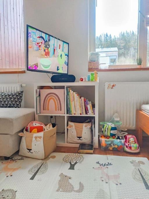 הַרָכוֹב Plne Vybaveny Apartman Pod Mumlavskym Vodopadem, Zahrada S Ohnistem, Idealni Vychozi Bod Pro Turistiku, U Cesty Na Hrebeny, Kousek Do Centra, Absolutni Klid, Vybaveny I Pro Deti, Wellness A Fitko Naproti מראה חיצוני תמונה