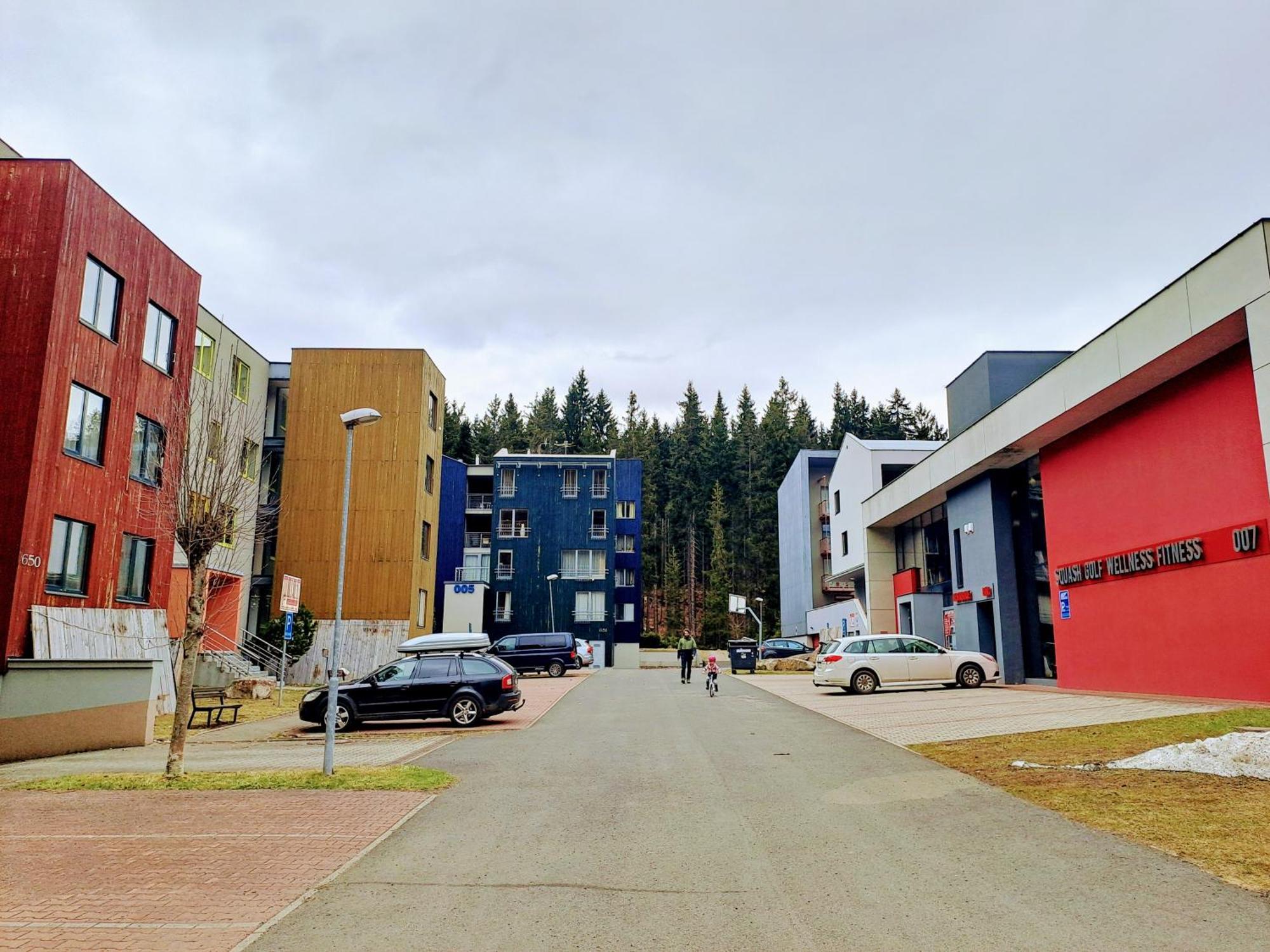 הַרָכוֹב Plne Vybaveny Apartman Pod Mumlavskym Vodopadem, Zahrada S Ohnistem, Idealni Vychozi Bod Pro Turistiku, U Cesty Na Hrebeny, Kousek Do Centra, Absolutni Klid, Vybaveny I Pro Deti, Wellness A Fitko Naproti מראה חיצוני תמונה