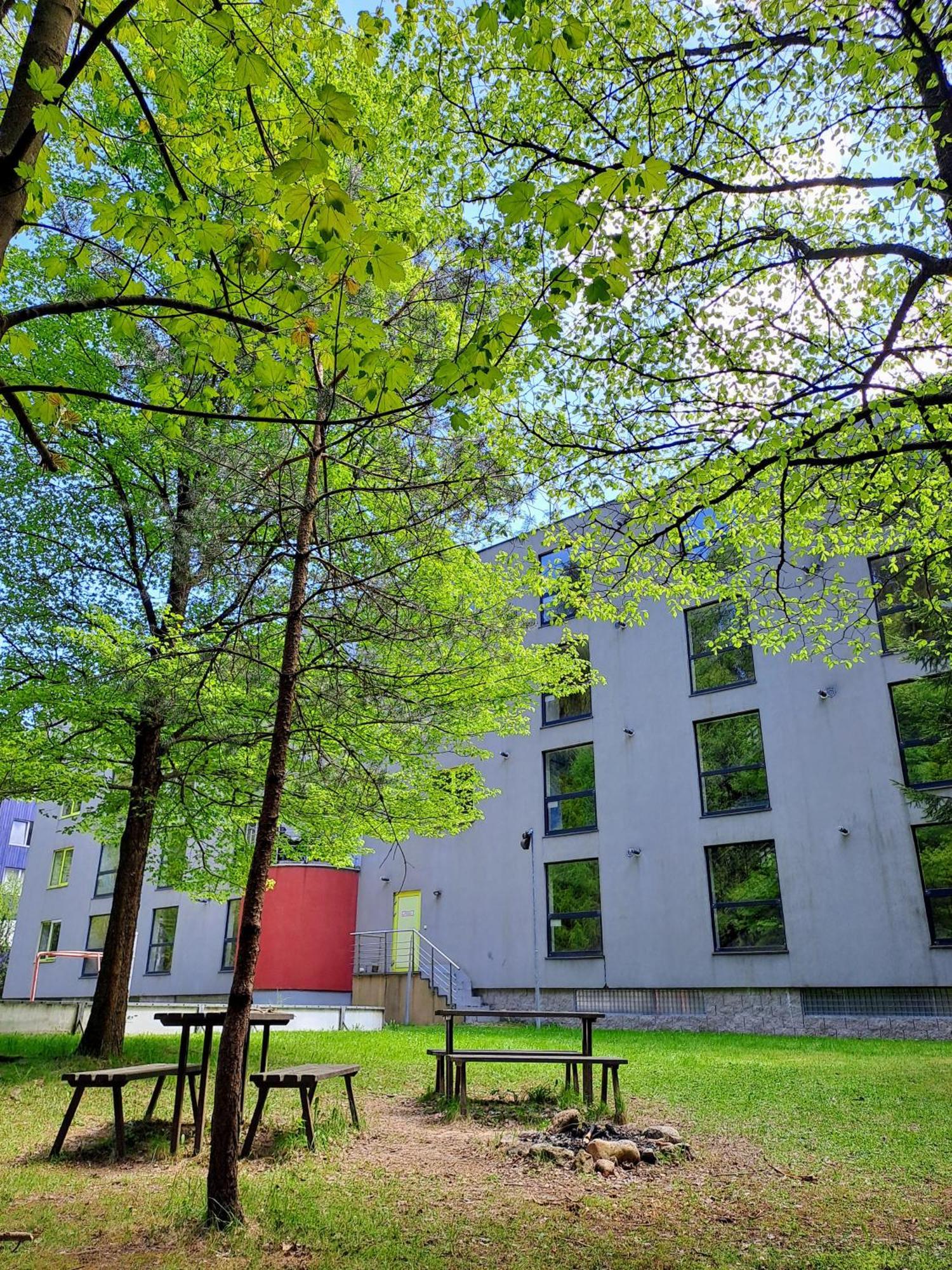 הַרָכוֹב Plne Vybaveny Apartman Pod Mumlavskym Vodopadem, Zahrada S Ohnistem, Idealni Vychozi Bod Pro Turistiku, U Cesty Na Hrebeny, Kousek Do Centra, Absolutni Klid, Vybaveny I Pro Deti, Wellness A Fitko Naproti מראה חיצוני תמונה